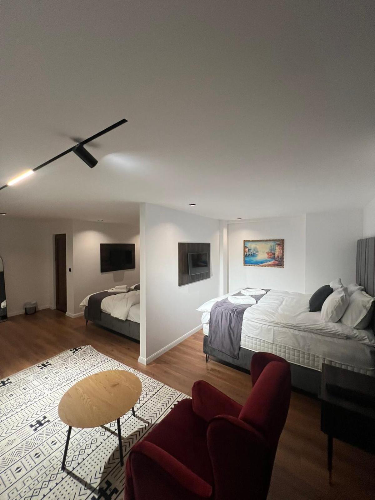 Hotel Europa Prishtina 프리슈티나 외부 사진